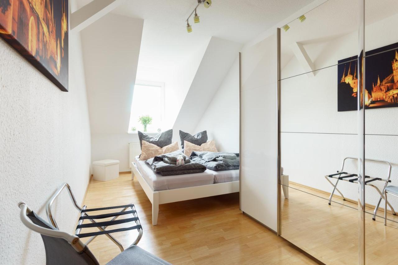 Wohnung Mit Blick Auf Die Zitadelle Petersberg - 3 Zimmer 埃尔福特 外观 照片