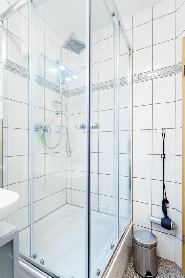 Wohnung Mit Blick Auf Die Zitadelle Petersberg - 3 Zimmer 埃尔福特 外观 照片